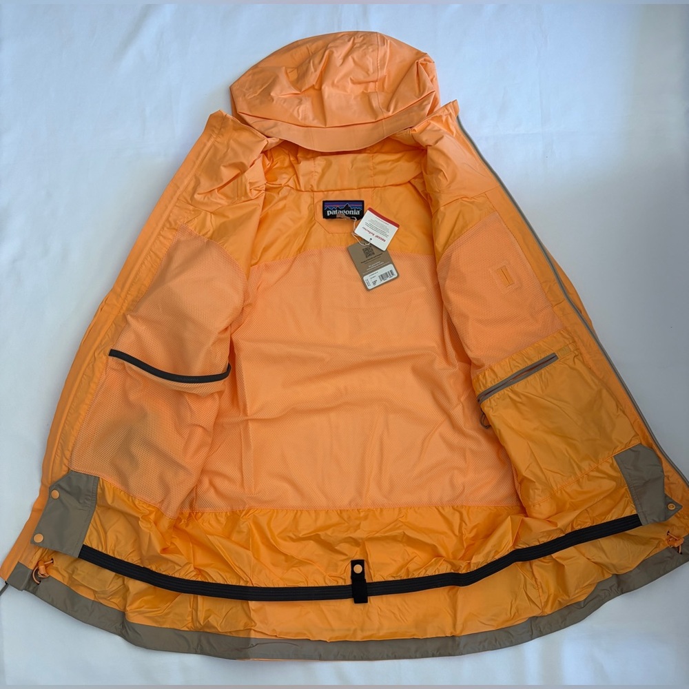 $350 Patagonia Powder Town Jacket Women's Size L VIVID APRICOT Ski Snowboard - Picture 8 of 15